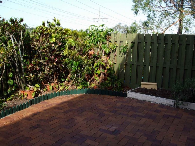 21/9 Lleslie st, Arana Hills QLD 4054