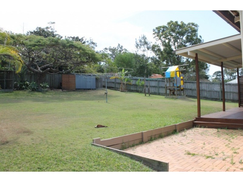 46 Leslie Street, Arana Hills QLD 4054