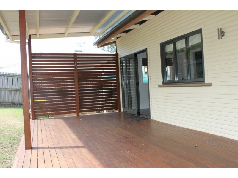 46 Leslie Street, Arana Hills QLD 4054