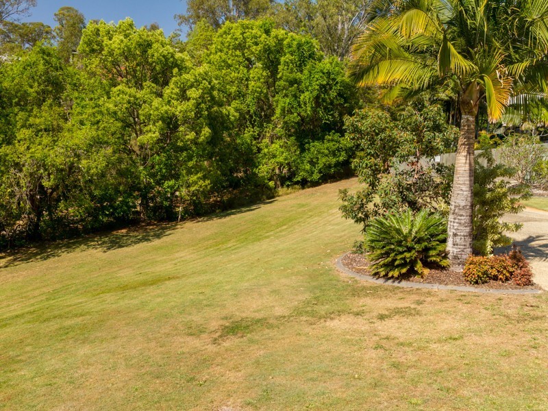 9 Linkwood Drive, Ferny Hills QLD 4055