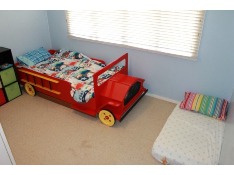 11 Mitchell Street, Arana Hills QLD 4054