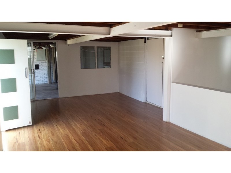 11 Mitchell Street, Arana Hills QLD 4054