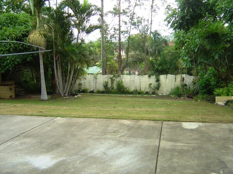 28 mirbelia Street, Everton Hills QLD 4053