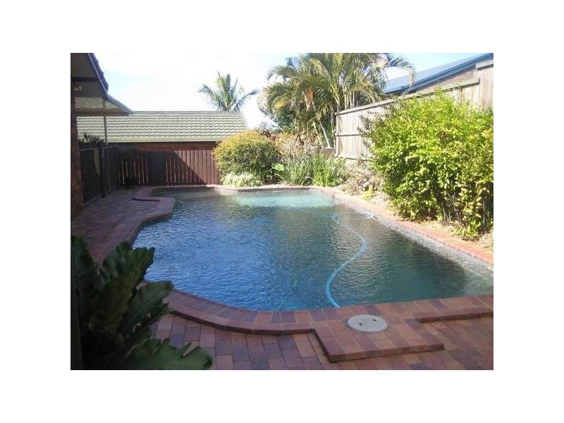 17 Kinbrace Street, Ferny Grove QLD 4055