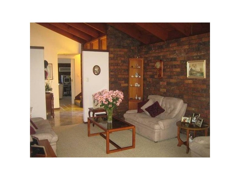 17 Kinbrace Street, Ferny Grove QLD 4055