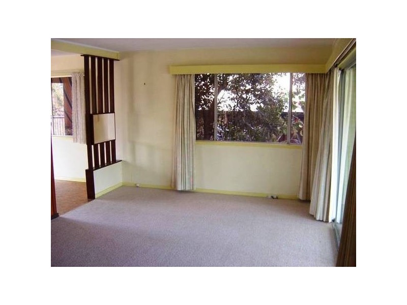 102 Kylie Avenue, Ferny Hills QLD 4055