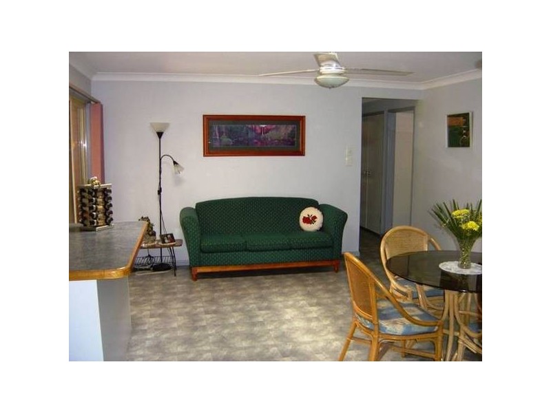 6 Greenfern Place, Ferny Grove QLD 4055