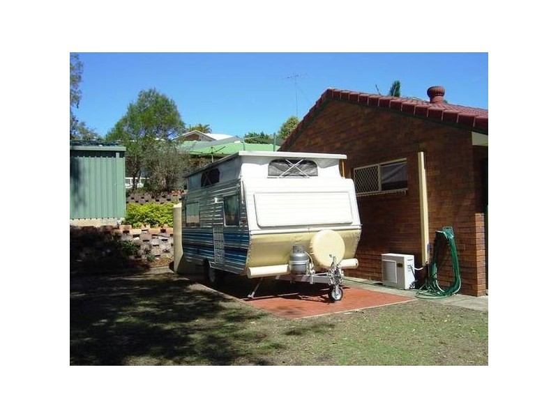 6 Greenfern Place, Ferny Grove QLD 4055