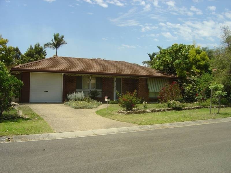 16 Duntreath Street, Keperra QLD 4054