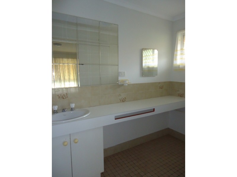 16 Duntreath Street, Keperra QLD 4054