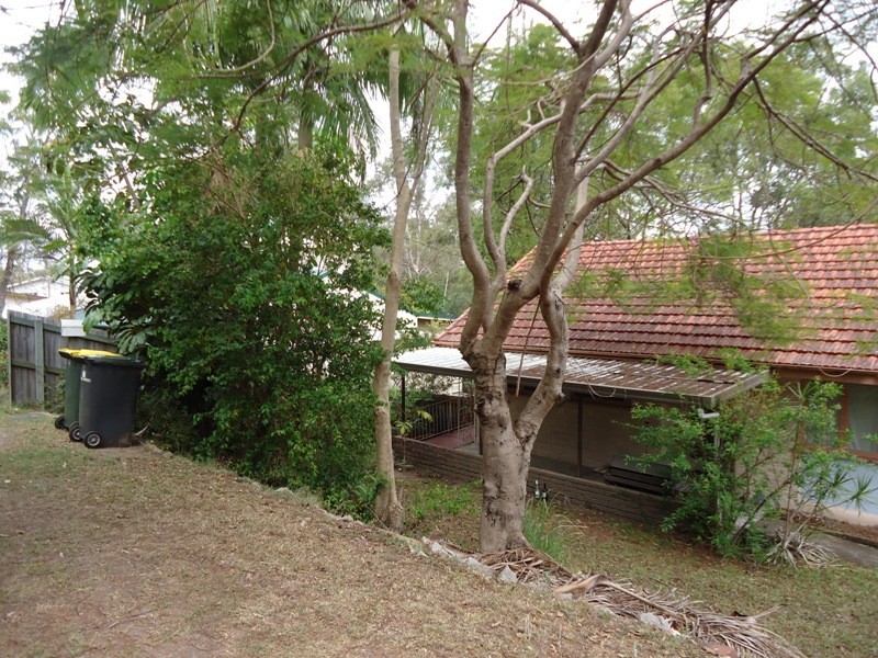 8 Greenway Street, Grange QLD 4051