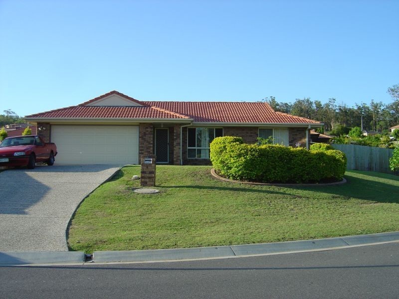 27 Hawkes Avenue, Arana Hills QLD 4054