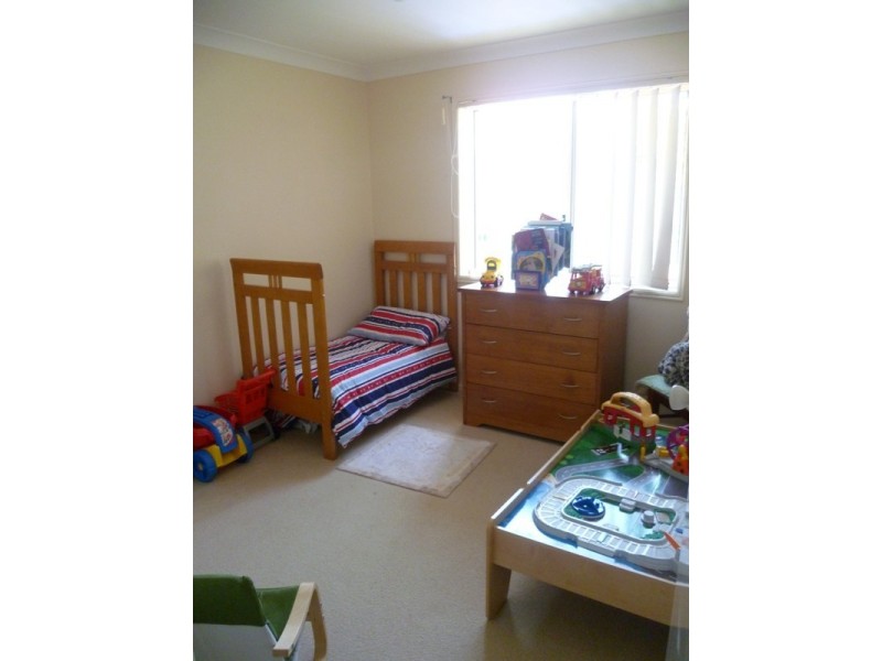 27 Hawkes Avenue, Arana Hills QLD 4054