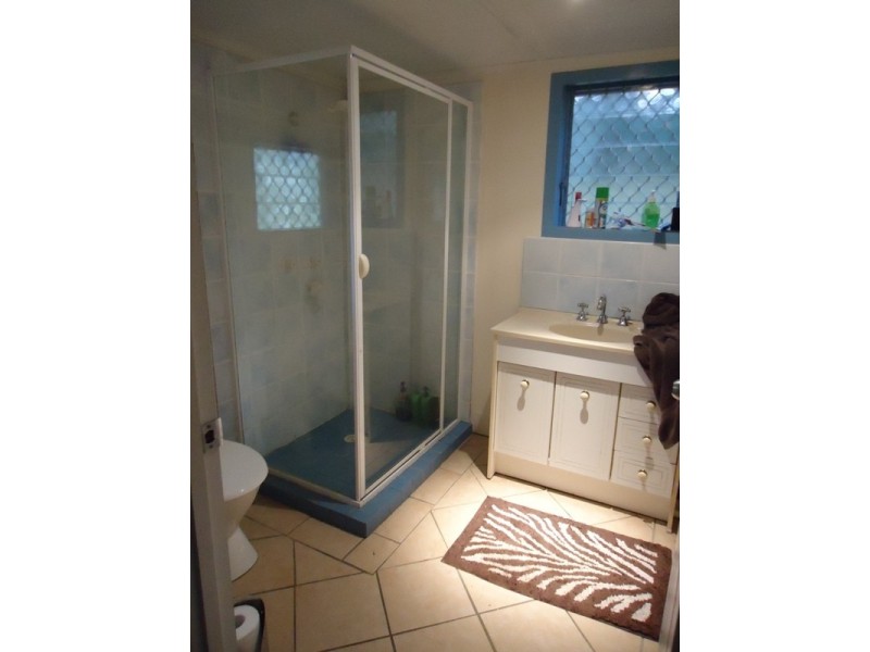 11 Wirlpana Avenue, Ferny Hills QLD 4055