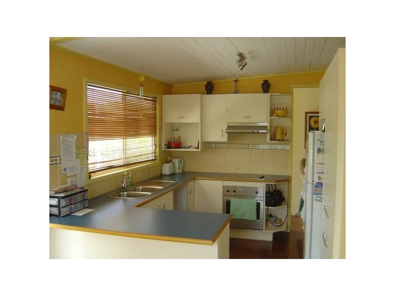 11 Danyo Crescent, Ferny Hills QLD 4055