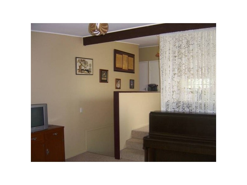 22 Penambul Crescent, Ferny Hills QLD 4055