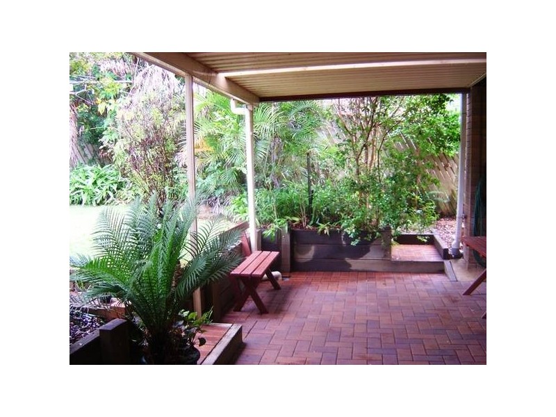 22 Penambul Crescent, Ferny Hills QLD 4055