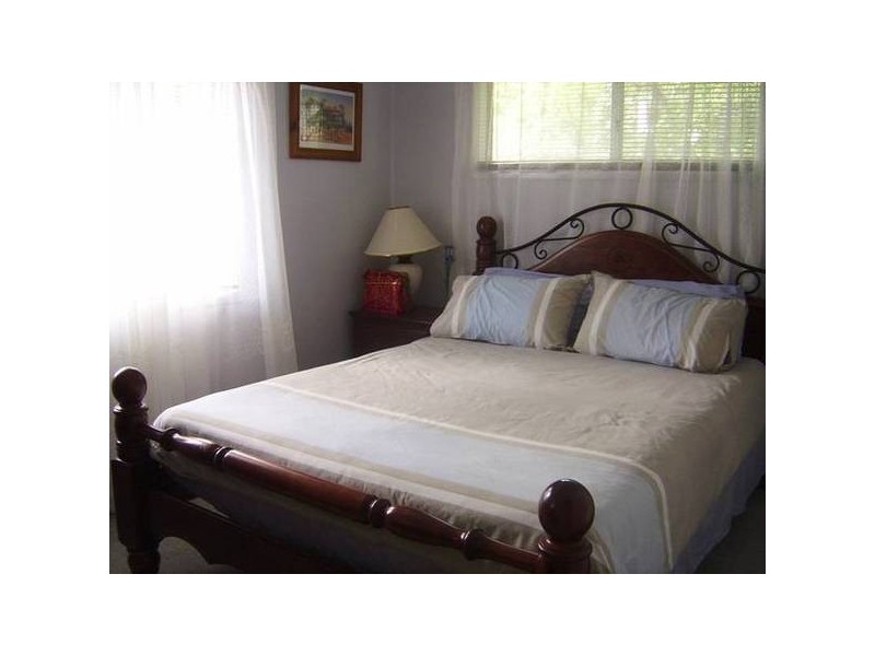 1 Arilpa Crescent, Ferny Hills QLD 4055