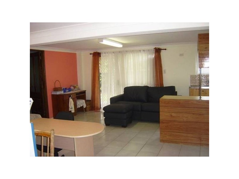 1 Arilpa Crescent, Ferny Hills QLD 4055