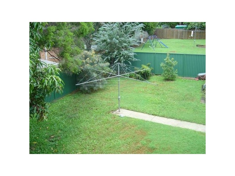 1 Arilpa Crescent, Ferny Hills QLD 4055