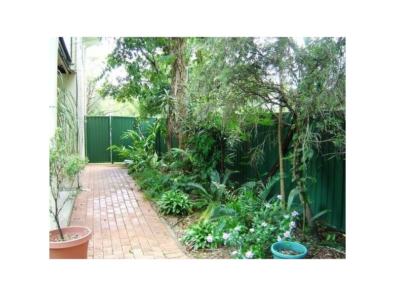 1 Arilpa Crescent, Ferny Hills QLD 4055