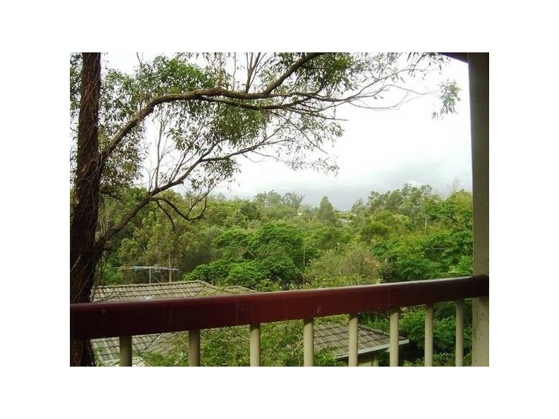 2 Dena Street, Ferny Hills QLD 4055