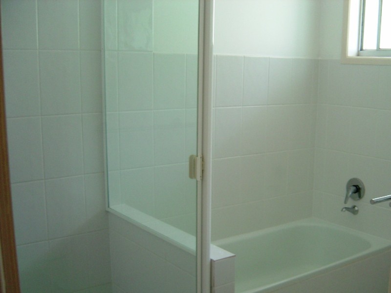 17 Elaroo Crescent, Ferny Hills QLD 4055