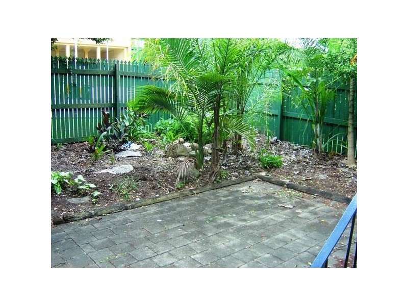 1/14 Annie Street, Auchenflower QLD 4066