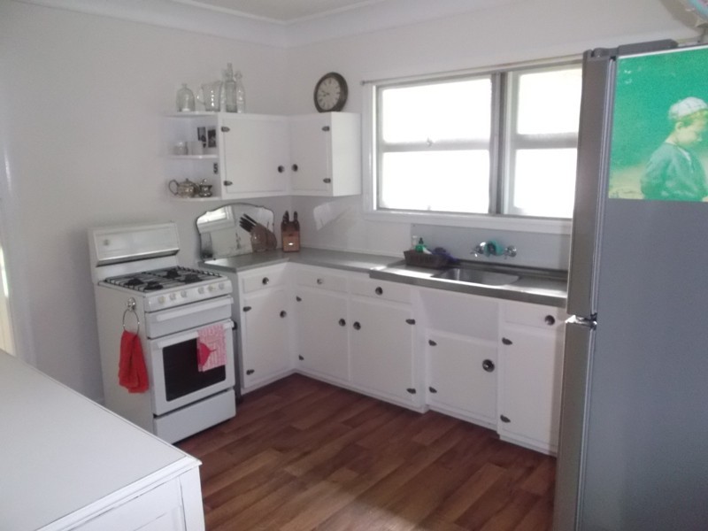 16 Varcoe Street, Wavell Heights QLD 4012