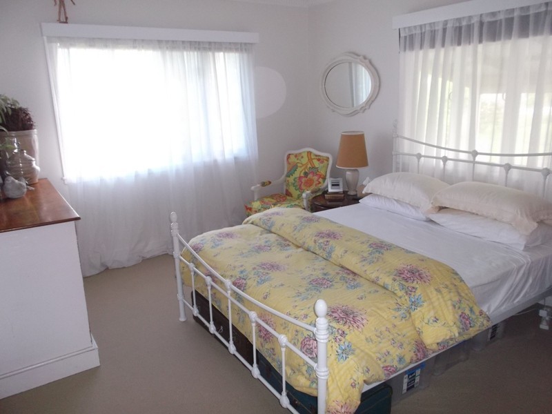 16 Varcoe Street, Wavell Heights QLD 4012