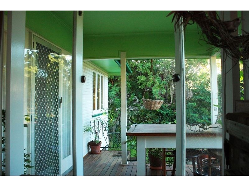 16 Varcoe Street, Wavell Heights QLD 4012