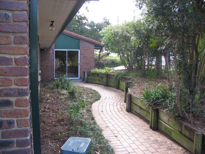 39 Barber Road, Ferny Hills QLD 4055