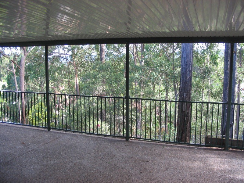 39 Barber Road, Ferny Hills QLD 4055