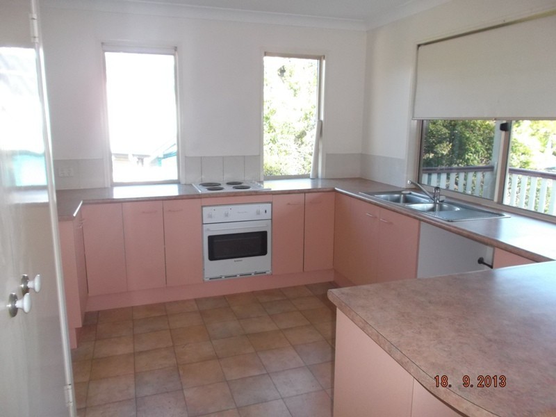 3 Fleetwood Court, Ferny Hills QLD 4055