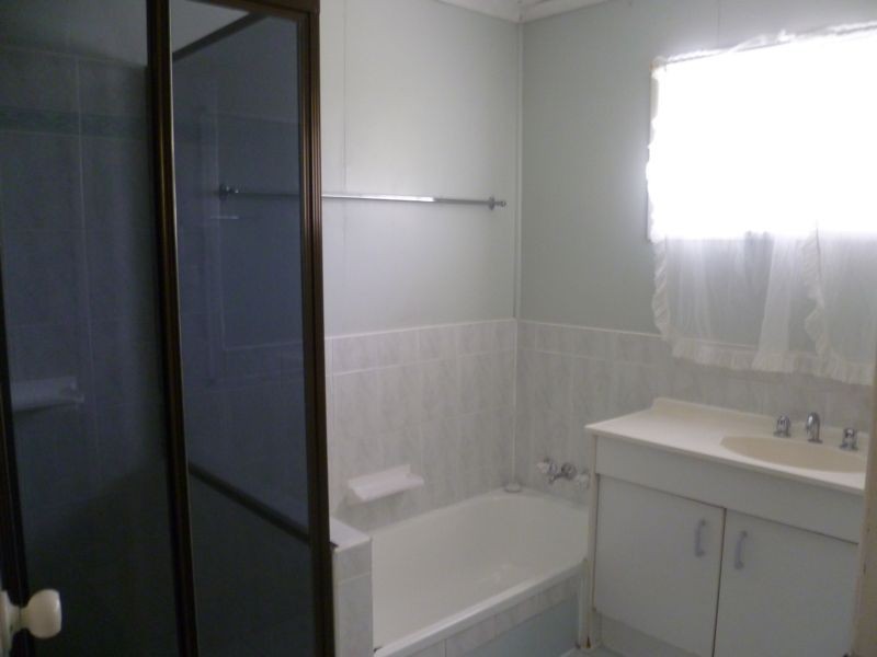 9 Yootha Avenue, Arana Hills QLD 4054