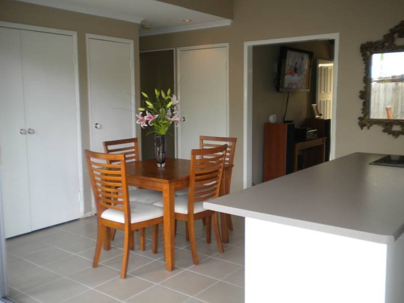 7 Yeerinbool Court, Arana Hills QLD 4054