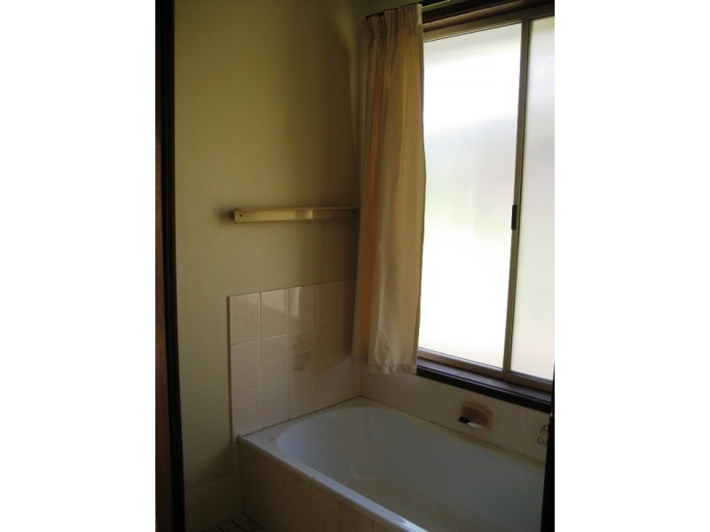 62 Tanager Street, Albany Creek QLD 4035