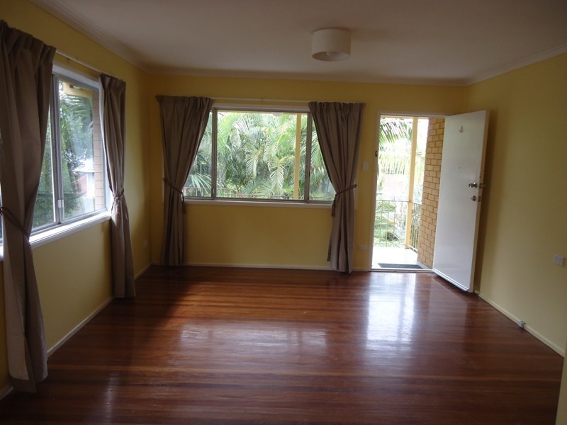 9 Wandearah Crescent, Ferny Hills QLD 4055