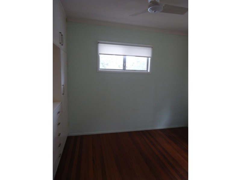 9 Wandearah Crescent, Ferny Hills QLD 4055