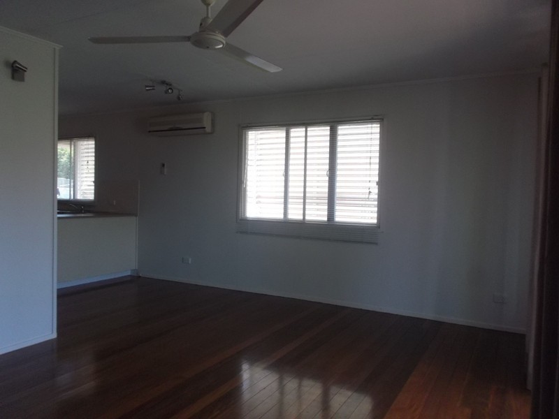 20 Calca Cres, Ferny Hills QLD 4055