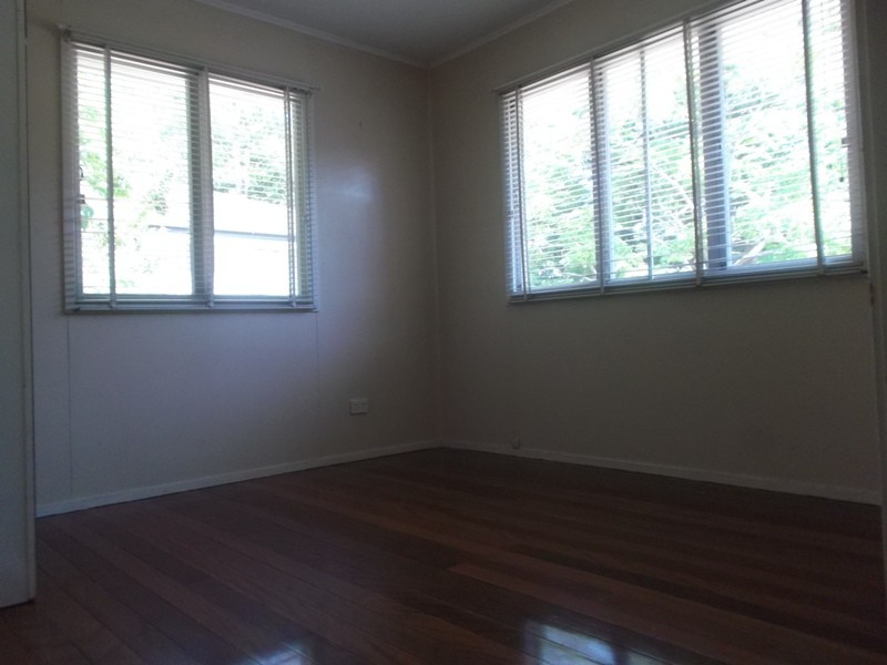20 Calca Cres, Ferny Hills QLD 4055