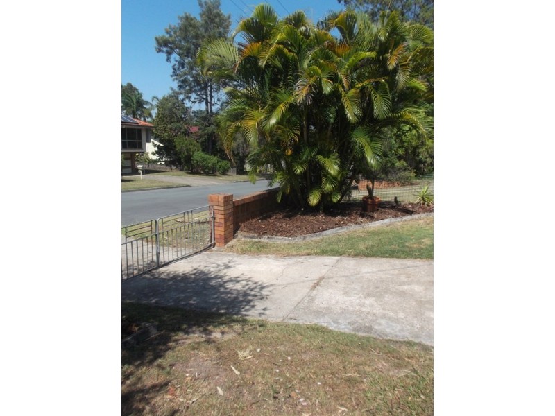 20 Calca Cres, Ferny Hills QLD 4055