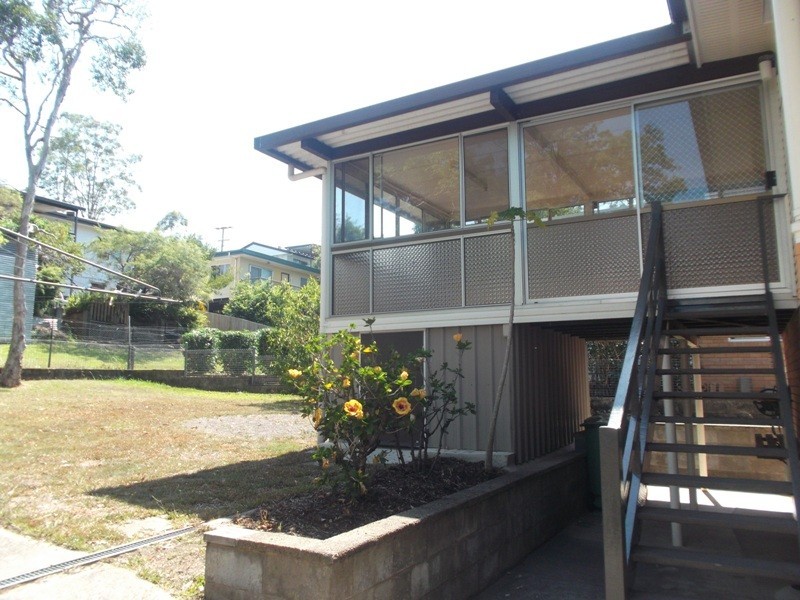 20 Calca Cres, Ferny Hills QLD 4055