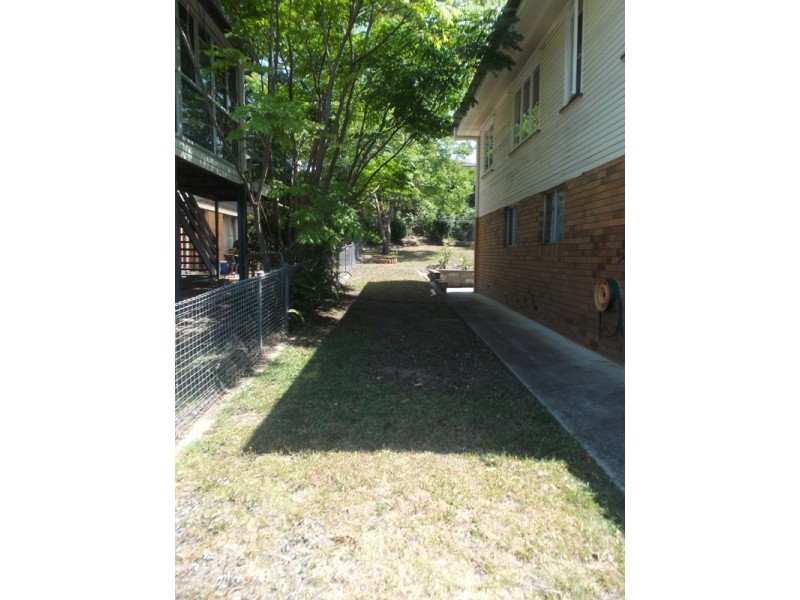 20 Calca Cres, Ferny Hills QLD 4055