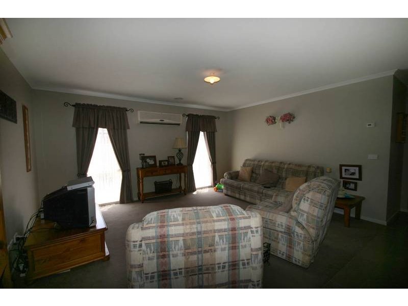 Cranbourne East VIC 3977
