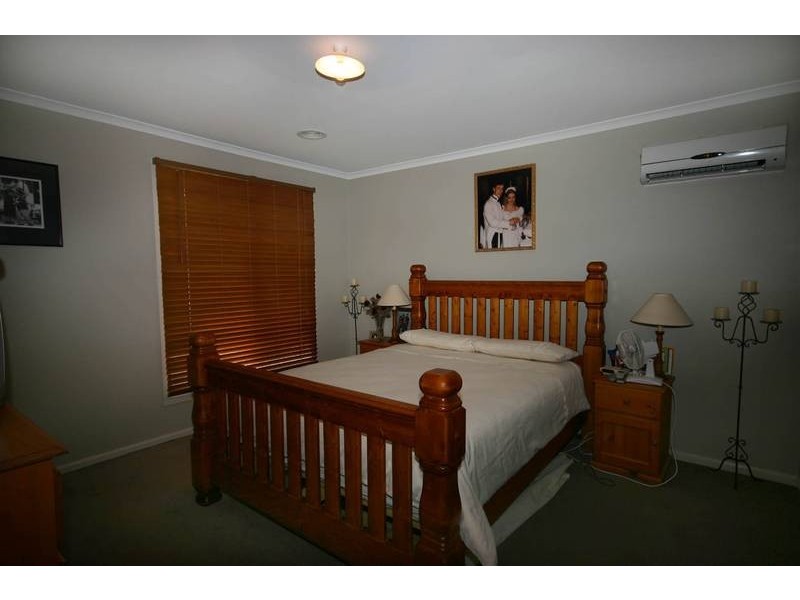 Cranbourne East VIC 3977