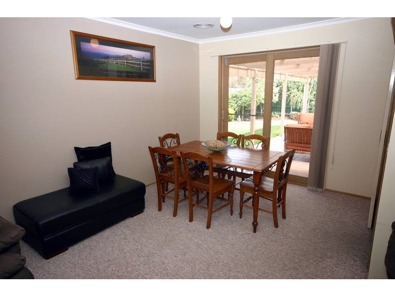 Cranbourne North VIC 3977