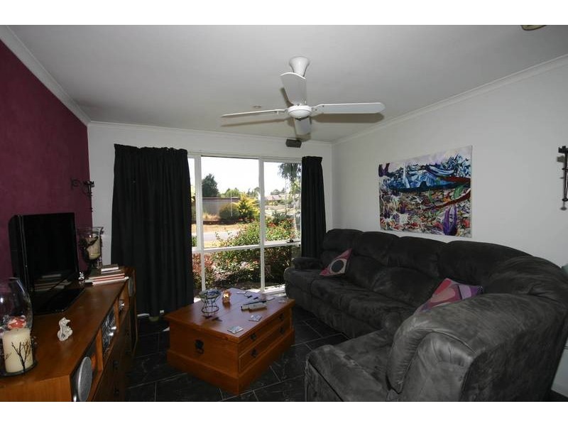 Cranbourne North VIC 3977