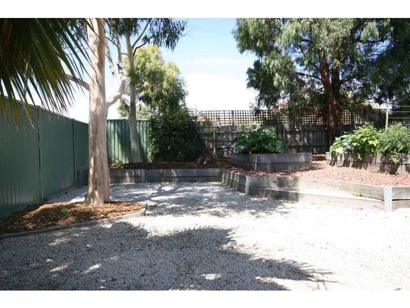 Cranbourne North VIC 3977