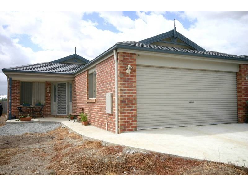 Cranbourne VIC 3977